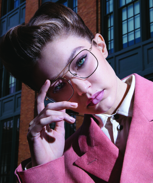 All Eyes On The Glamour of Gigi Hadid