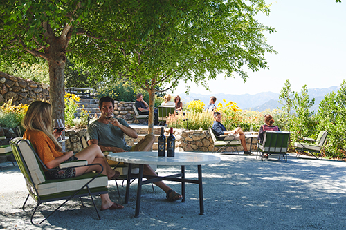 Al fresco tasting at Faust Haus