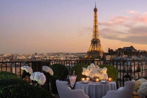 Penthouse dining at Four Seasons Hotel George V