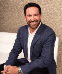 Dr. Kevin Sands, the celebrity cosmetic dentist behind Kylie Jenner’s iconic smile, has spent over 15 years perfecting his craft in Beverly Hills and Dubai. Known for creating custom porcelain veneers and delivering red carpet–ready results, Sands has become the go-to expert for stars like the Kardashians and Justin Bieber. Blending artistry with innovation, he continues to redefine the future of luxury cosmetic dentistry.