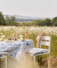 Bring the essence of the Cotswolds into your home this summer with Daylesford's exquisite offerings in Bridgehampton