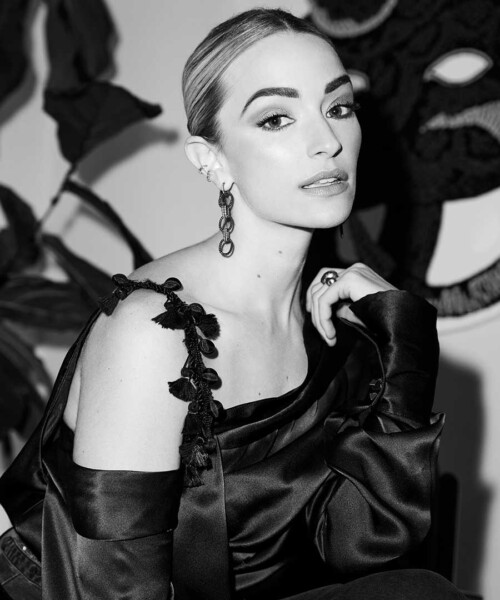 Brianne Howey in "Ginny & Georgia"