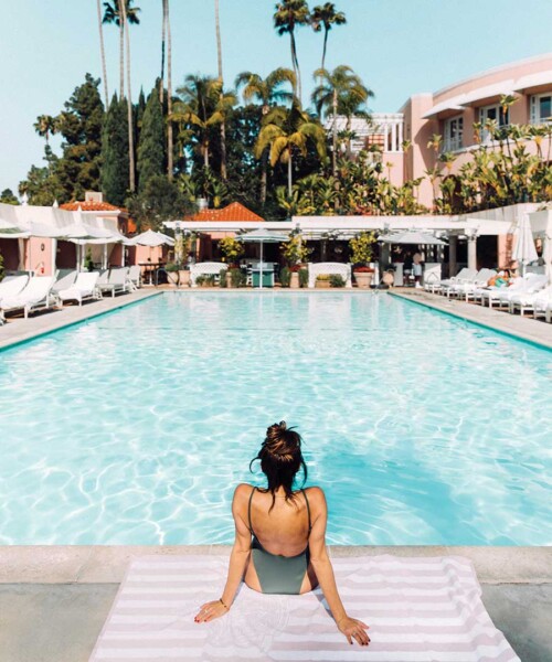 How to Lounge in Luxury