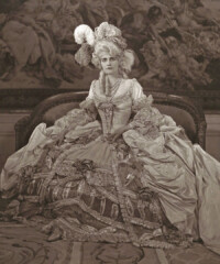 Inside An Iconic Closet