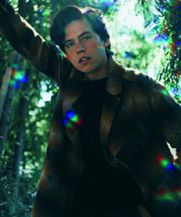 Riverdale‘s Cole Sprouse on Growing Up in Hollywood
