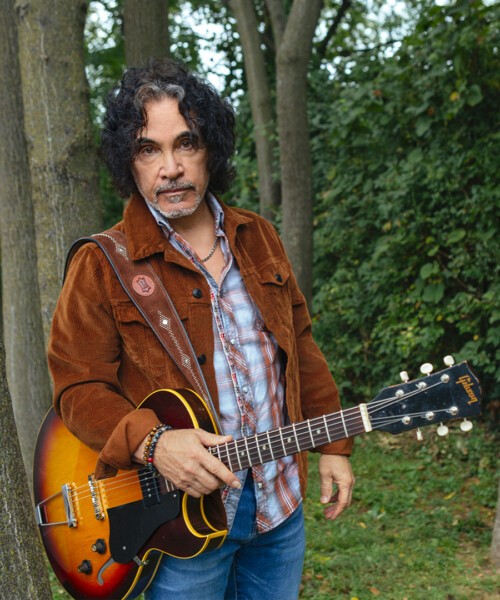 John Oates Will Host Oates Song Fest 7908 to Benefit Feeding America
