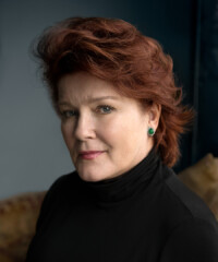 Kate Mulgrew Writes Her Own Script