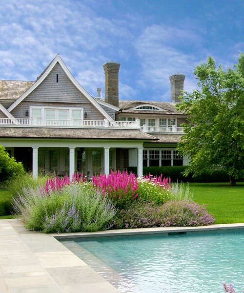 Rustic Motifs Meet Modernity in the Hamptons