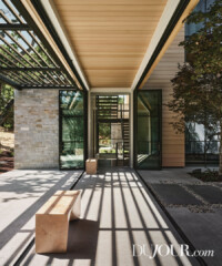 Inside A Nicole Hollis Home Full of California Cool The French Maison opens a beauty and fragrance boutique in Texas for a limited six-week engagement