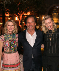 A New Restoration Hardware Debuts in Nashville One of the stars of Freeform’s newest hits weighs in on how females supporting females will always be in fashion