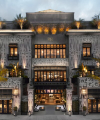 Inside Restoration Hardware’s Art-Driven Outpost Instagram-famous artist Arianna Margulis organized the timely demonstration