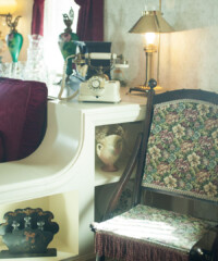 Walt's Vault: Inside Disney's Secret Apartment The Academy Award-nominated actress who stunned in The Artist speaks up about her latest role in Asghar Farhadi's The Past