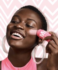 10 Super Vibrant Face Masks