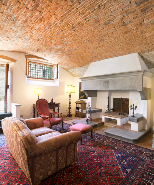 Michelangelo’s Tuscan Villa Hits the Market