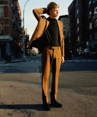 Theory Debuts Sustainable Collection Serena Rees takes her designs from bed-to-street by turning to the next generation for her brand’s premier collection