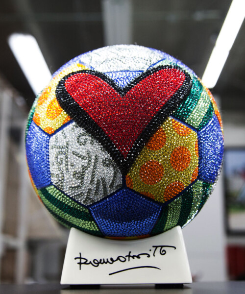 Romero Britto Answers Our Questions